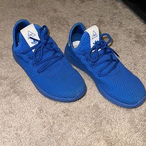Adidas Pharrell HU shoes